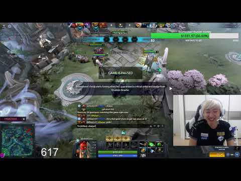 Ohaiyo being nice to EE