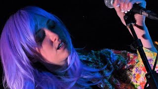 Priests - Suck - Live Paris 2017