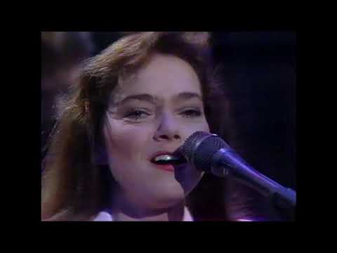 Nanci Griffith "Banks Of The Ponchartrain" 1987