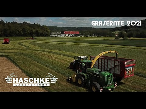 GRASERNTE 2021 || Mähen, Schwaden, Häckseln | Fendt | John Deere || Haschke Agrar