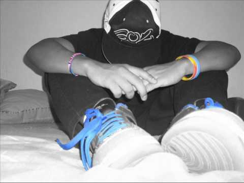 Michal Lazar & KiD Rusty - Girlfriend (Original Mix)