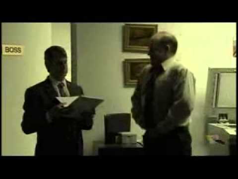 bureau prend des photocopie de çest fesse lol