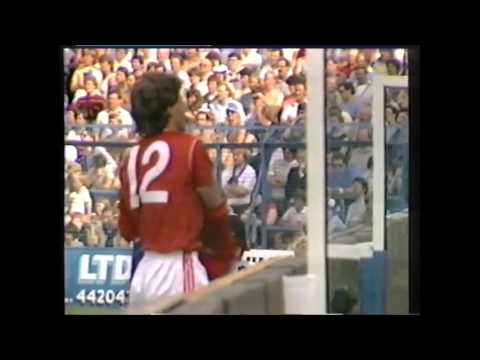 WEDNESDAY 3-1 NOTTINGHAM FOREST, DIVISION 1, 23/8/1984