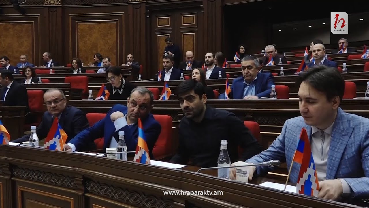 Ընդդիմության ներսում քննարկվում է երկու պատգամավորի մանդատները վայր դնելու հարցը