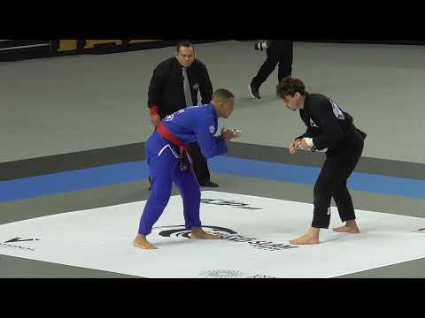 Alex Munis vs Fausto Godoy - ADGS London 2022 - Black Adult - Middle