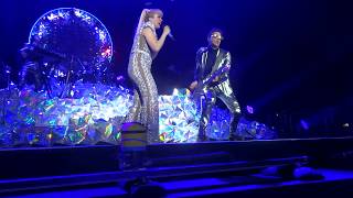 Paloma Faith &amp; Sam - Still Around - 3Arena Dublin 24th March 2018