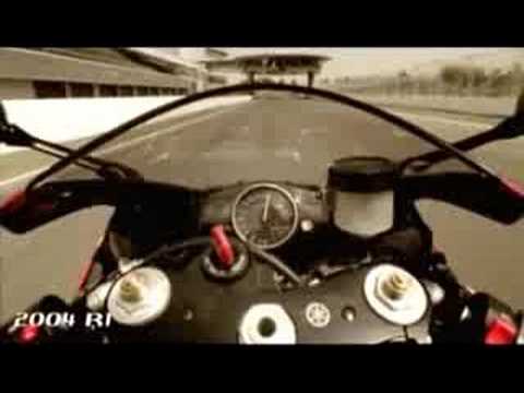 10 лет R-серии мотоциклов Yamaha