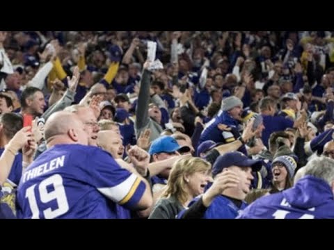 Loudest Crowd Reactions in American Sports History Compliation