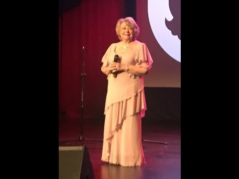 Jolanta Kubicka - Dlatego będziesz kochać mnie (Live 08.03.2017 r.)