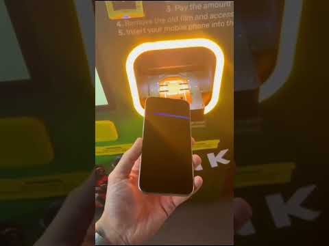 Schafft der Automat das Panzerglas blasenfrei an mein Handy zu bekommen?
