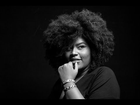 Luiza Nobel - Como Nossos Pais (Espetáculo Inflamável)