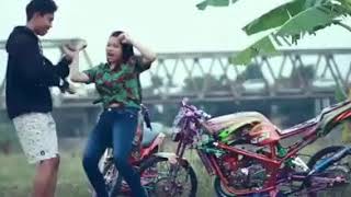 Download lagu Status WA Prei Kanan Kiri mp3