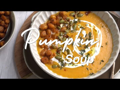 Warm and Cozy: 🎃☕A Low-Fat Pumpkin Soup (Vegan) with Olive Oil !! Healthynidhi