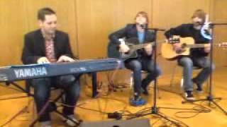 Never Escape - Run baby Run (Garbage Cover)