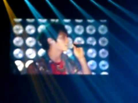 [FANCAM] 120208 Music Bank Paris 2012 SHINee