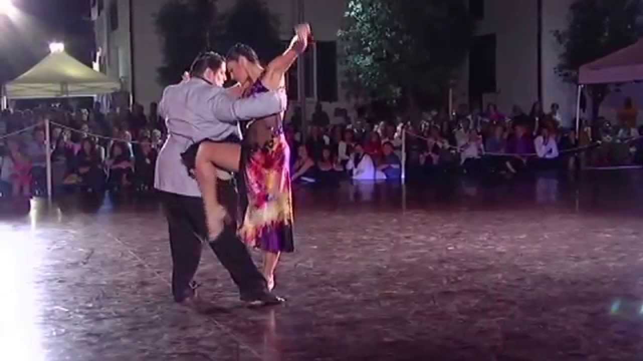 Alejandra Mantinan y Aoniken Quiroga al I° Elba Tango Festival