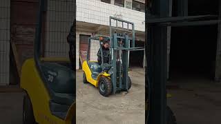 Дизелов мотокар Komatsu FD30 | Изображение 4 - Machineryline