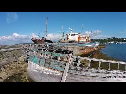 SY Stormvogel vists a ship graveyard in north of France