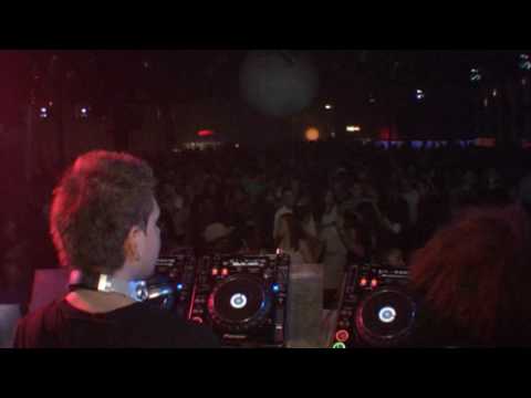 ALVARO VS AFRO BRO'S @ SexyMotherF*cker 2 Year Anniversary