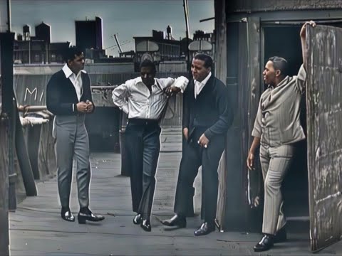 THE DRIFTERS 📀 Up On The Roof {Stereo} 1962
