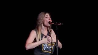 LeAnn Rimes - LovE is LovE is LovE (live)