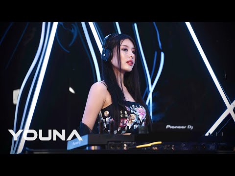 YOUNA - Melodic Techno & Progressive House DJ Mix 02 @ Korea, Seoul