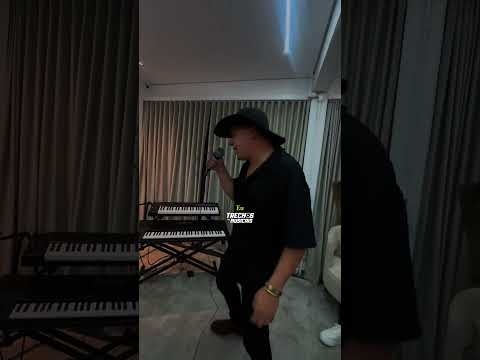 Me Apaixonei Nessa Morena - Natanzinho Lima, MC Tato e Gabb MC (Status /Letra)