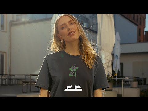 BOZZA feat  FARD & LEA - FLAMMEN