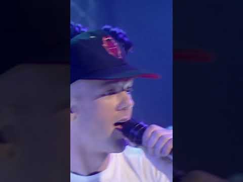 Voice of the Beehive & Jimmy Somerville: Gimme Shelter at Top of the Pops, April 1993! 🎤