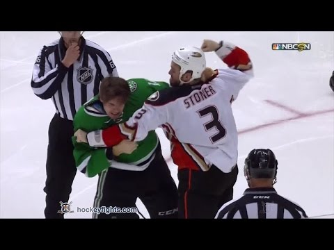 Clayton Stoner vs Curtis McKenzie Mar 1, 2015