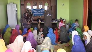 preview picture of video 'Water and sanitation in Pakistan - Project overview 2011 - Handicap International'