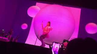 Ariana Grande - Successful - (Live in Montreal)