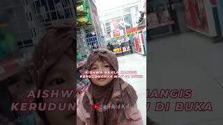 Download lagu AISHWA NAHLA NANGIS KERUDUNGNYA MAU DI BUKA #shorts #trendingshorts mp3