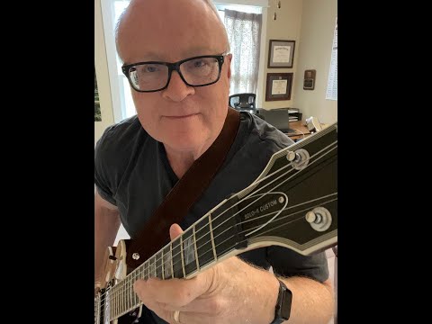 The Schecter Solo II Custom:  Are Single-Cut Guitars With Thin Necks Good For Smaller Hands?