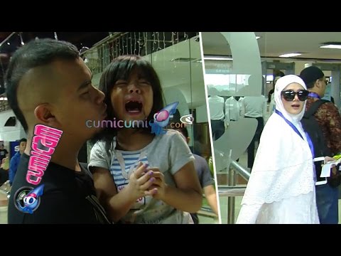 Tangis Safeea Lepas Mulan ke Tanah Suci - Cumicam 17 Februari 2016