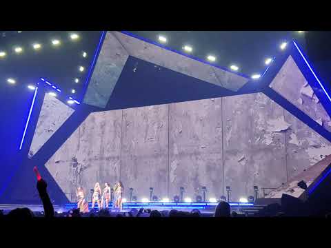 Little Mix - Womans World (Live)(Newcastle 26/10/19)(LM5 Tour) 4K Quality