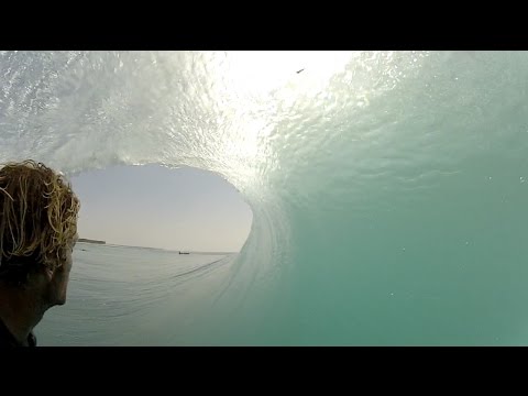 Kandui Villas waves - Atoll Travel