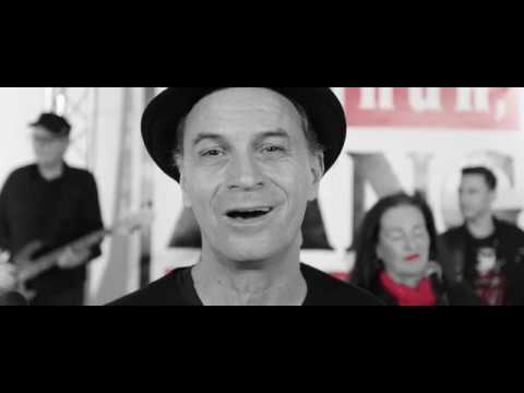 AG Arsch Huh - "Su läuf dat he"  (Musik-Video)