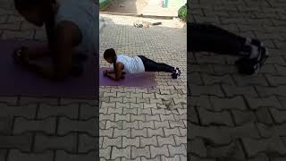 video-of-plank-and-mountain-climbing