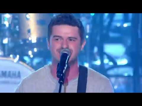 Yws Gwynedd - Sebona Fi (Gig y Pafiliwn 2017)