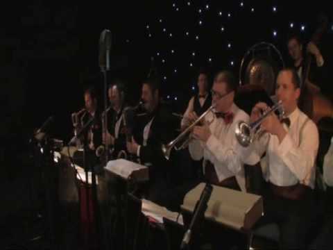 The Cairo Club Orchestra Perform "Egyptian Ella"