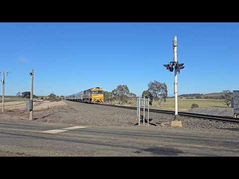 6MA8 JBRE The Overland to Adelaide, 1115, 12/7/24, Langi Logan VIC