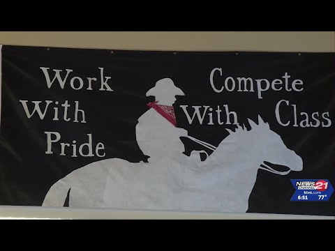 Salute to Seniors: Sisters High's close-knit Class of '23