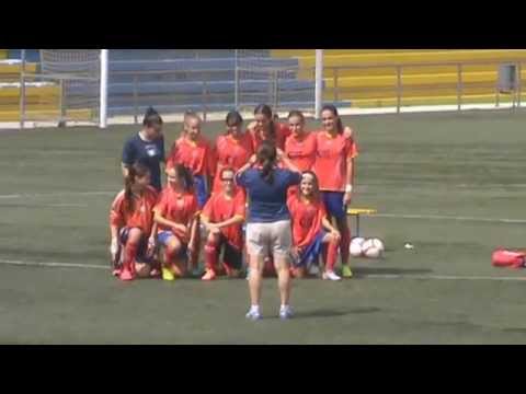 12-09-2015 Qui són les noies del Infantil B?