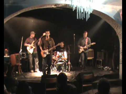 Čtyři - Moon and Sun