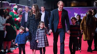 Cambridges make red carpet family debut as they attend London panto - Vimarsana News