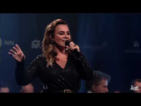 Raindrops Keep Falling On My Head - Trijntje Oosterhuis & Metropole Orchestra  (North Sea Jazz 2021)