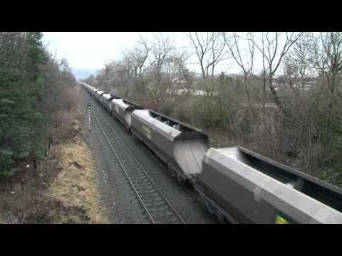 70002 on 4F02, 07:09, Garston - Ellesmere Port Manisty Wharf