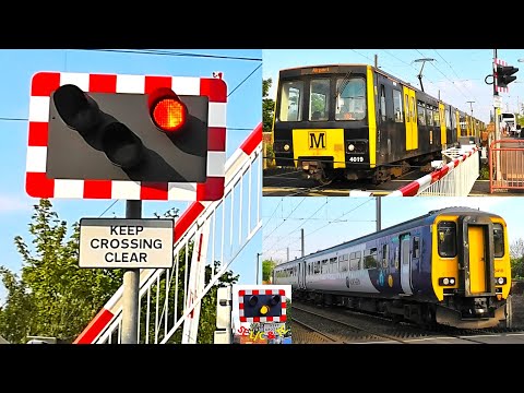 Metro & Mainline Trains at East Boldon Level Crossing, Tyne & Wear