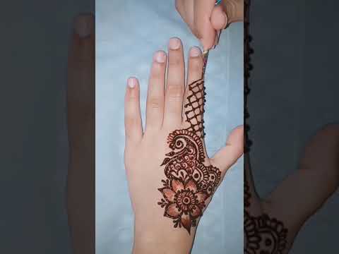 Most Beautiful Mehndi Design 2021 | Easy and Stylish Henna Design | Syeda's Designs | #shorts |